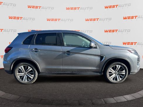 Used 2023 Mitsubishi Outlander Sport ES AWD/4WD image 6