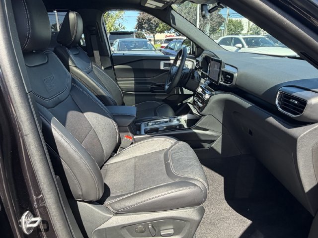 Used 2024 Ford Explorer ST w/ Equipment Group 401A AWD/4WD image 29