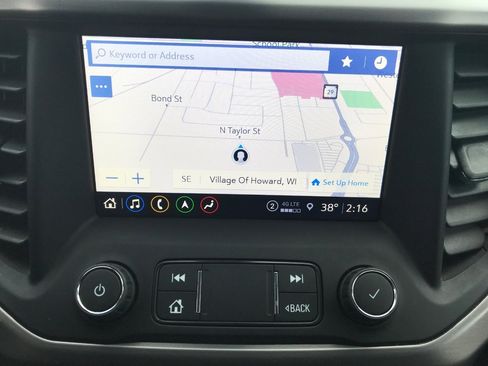 Certified 2022 GMC Acadia AT4 w/ Trailering Package image 13