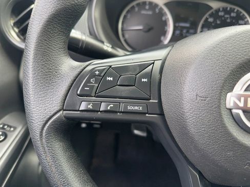 Used 2024 Nissan Kicks S image 37