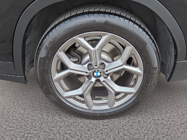 Used 2023 BMW X3 xDrive30i w/ Convenience Package w/ZPA AWD/4WD image 8