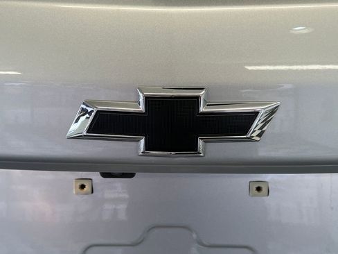 Used 2021 Chevrolet Equinox LT AWD/4WD image 11