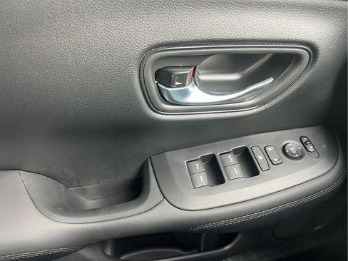 New 2026 Honda HR-V LX image 24