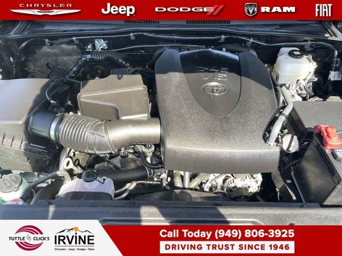Used 2023 Toyota Tacoma TRD Off-Road image 28