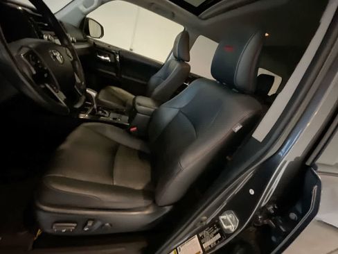 Used 2019 Toyota 4Runner TRD Off-Road Premium image 11