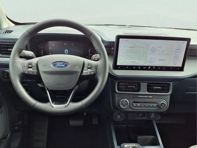 New 2026 Ford Maverick Lariat w/ Black Appearance Package