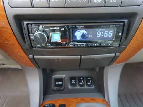 Used 2005 Lexus GX 470 AWD/4WD image 10