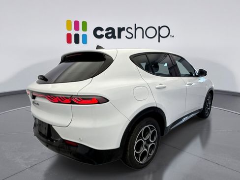 Used 2024 Alfa Romeo Tonale Ti AWD/4WD image 5