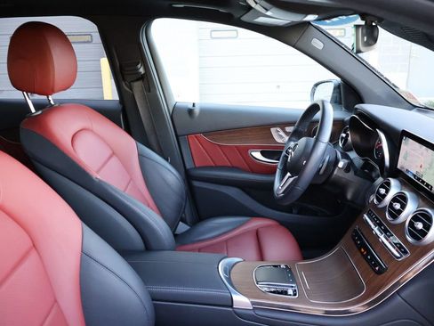 Certified 2021 Mercedes-Benz GLC 300 4MATIC image 10