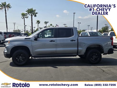Used 2024 Chevrolet Silverado 1500 LT Trail Boss w/ LPO, Dark Essentials Package image 4