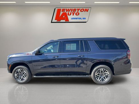 Certified 2025 Chevrolet Suburban Z71 AWD/4WD image 10