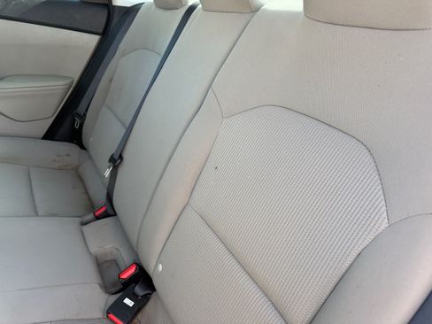 Used 2021 Kia Forte LXS FWD image 9