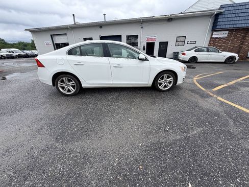 Used 2015 Volvo S60 T5 Premier FWD image 25