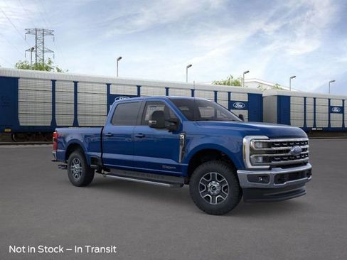 New 2026 Ford F250 Lariat w/ FX4 Off-Road Package image 7