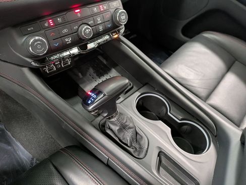 Used 2025 Dodge Durango GT AWD/4WD image 14