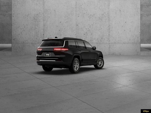 New 2026 Jeep Grand Cherokee L Laredo image 7