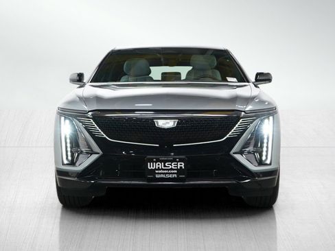 Used 2024 Cadillac Lyriq Sport image 8