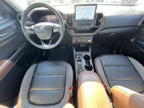 Used 2023 Ford Bronco Sport Outer Banks w/ Tech Package image 13