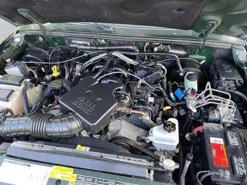 Used 2001 Ford Ranger XLT image 18