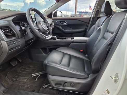 Used 2021 Nissan Rogue SL w/ Premium Package FWD image 5