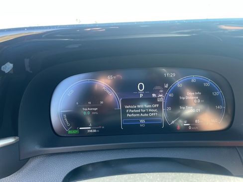 Used 2023 Toyota Crown Platinum image 26