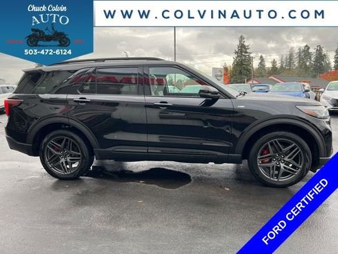 Certified 2025 Ford Explorer ST-Line w/ ST-Line Street Pack image 6