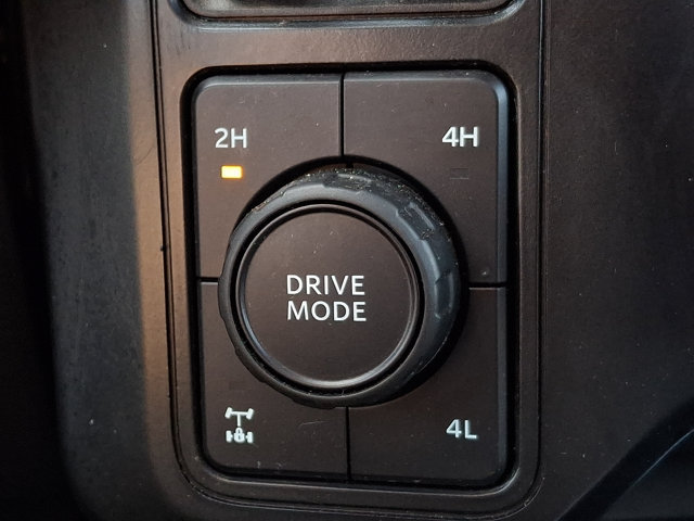 Used 2024 Ford F350 Lariat w/ Lariat Ultimate Package AWD/4WD image 23