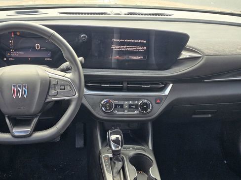 Used 2024 Buick Envista Preferred w/ Convenience I Package image 16