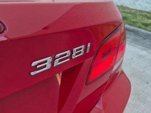 Used 2009 BMW 328i Convertible image 20