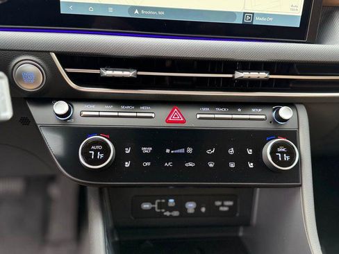 New 2026 Hyundai Sonata Limited image 19