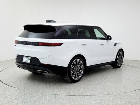 Certified 2025 Land Rover Range Rover Sport SE image 5