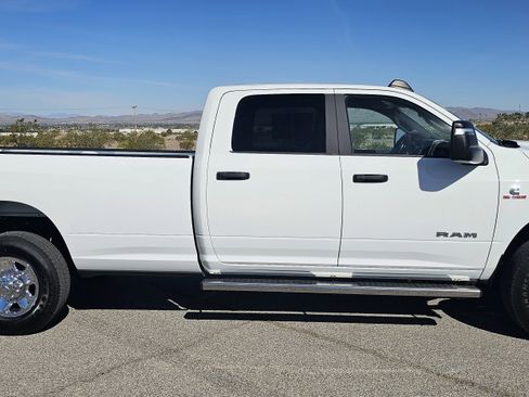 Used 2024 RAM 3500 Big Horn image 3