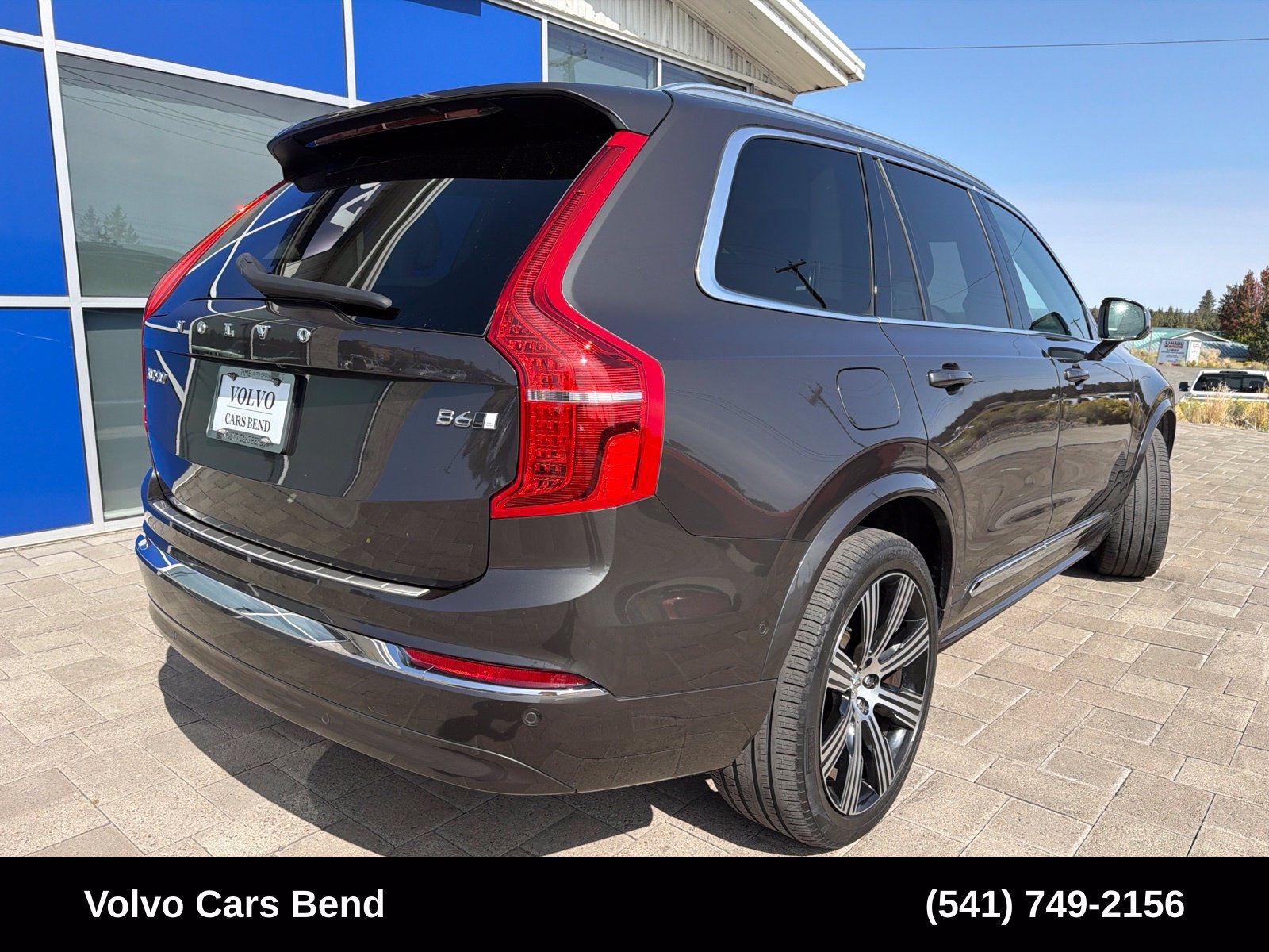 Used 2023 Volvo XC90 B6 Ultimate w/ Protection Package Premier AWD/4WD image 7