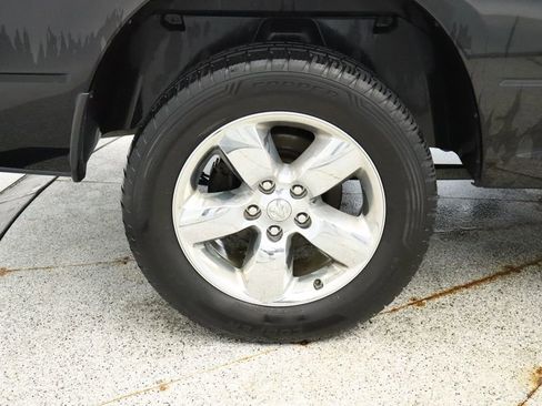 Used 2019 RAM 1500 Express w/ Express Value Package image 13