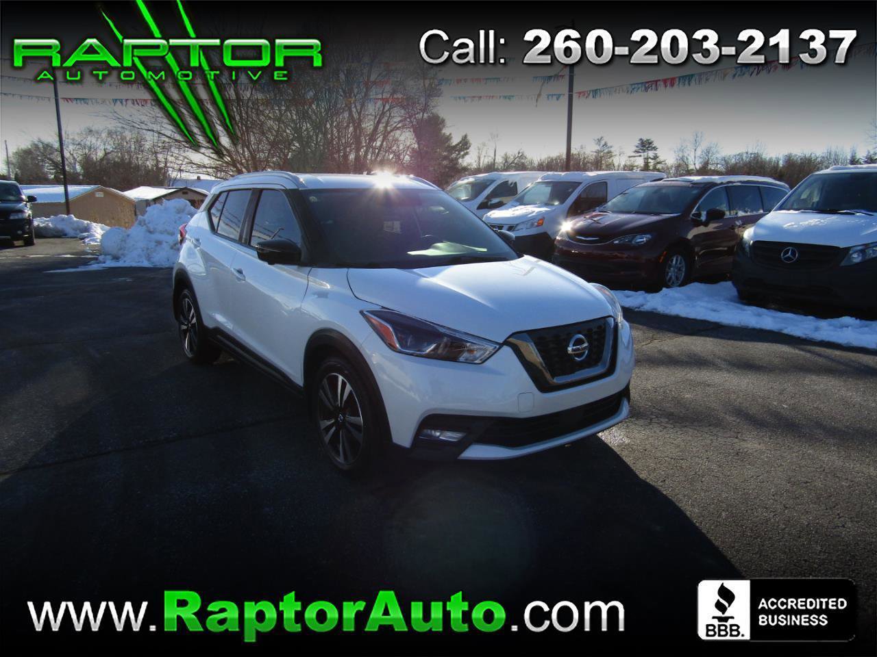 Used 2020 Nissan Kicks SR FWD image 1