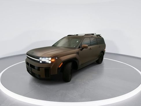 Used 2024 Hyundai Santa Fe Calligraphy AWD/4WD image 2