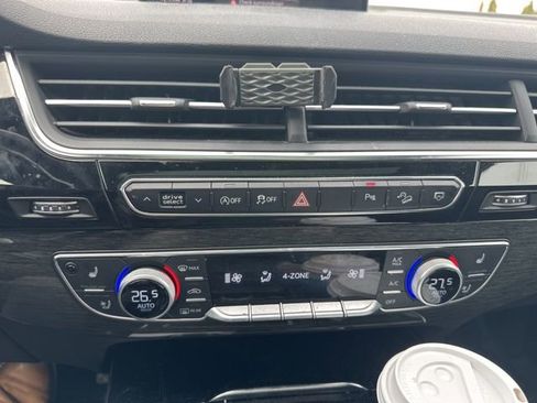 Used 2018 Audi Q7 3.0T Prestige image 15