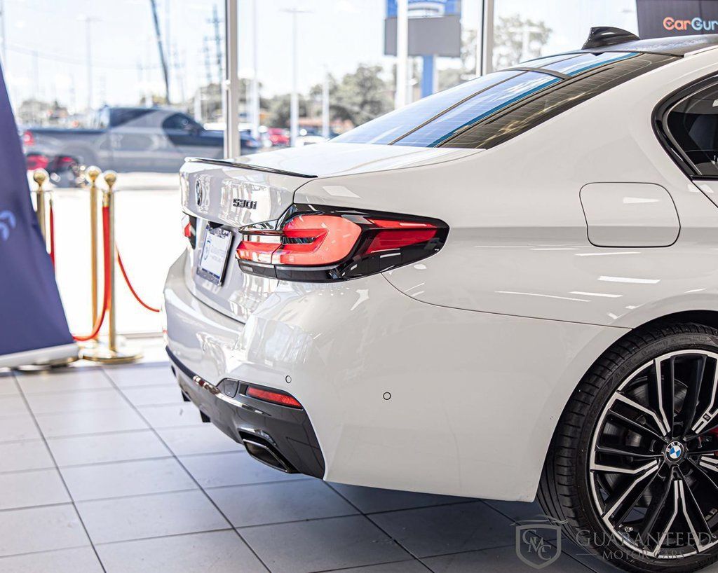 Used 2023 BMW 530i w/ M Sport Package RWD image 15