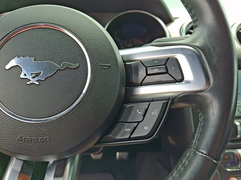 Used 2018 Ford Mustang GT Premium RWD image 23