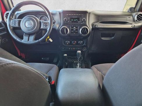 Used 2014 Jeep Wrangler Unlimited Sport w/ Quick Order Package 24S AWD/4WD image 19