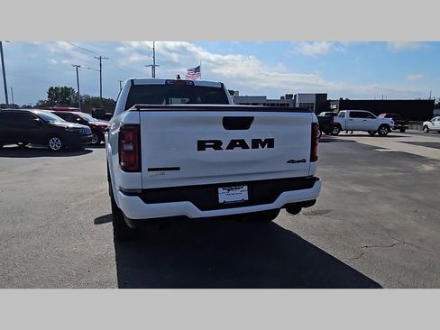 New 2026 RAM 1500 Big Horn w/ Night Edition image 27