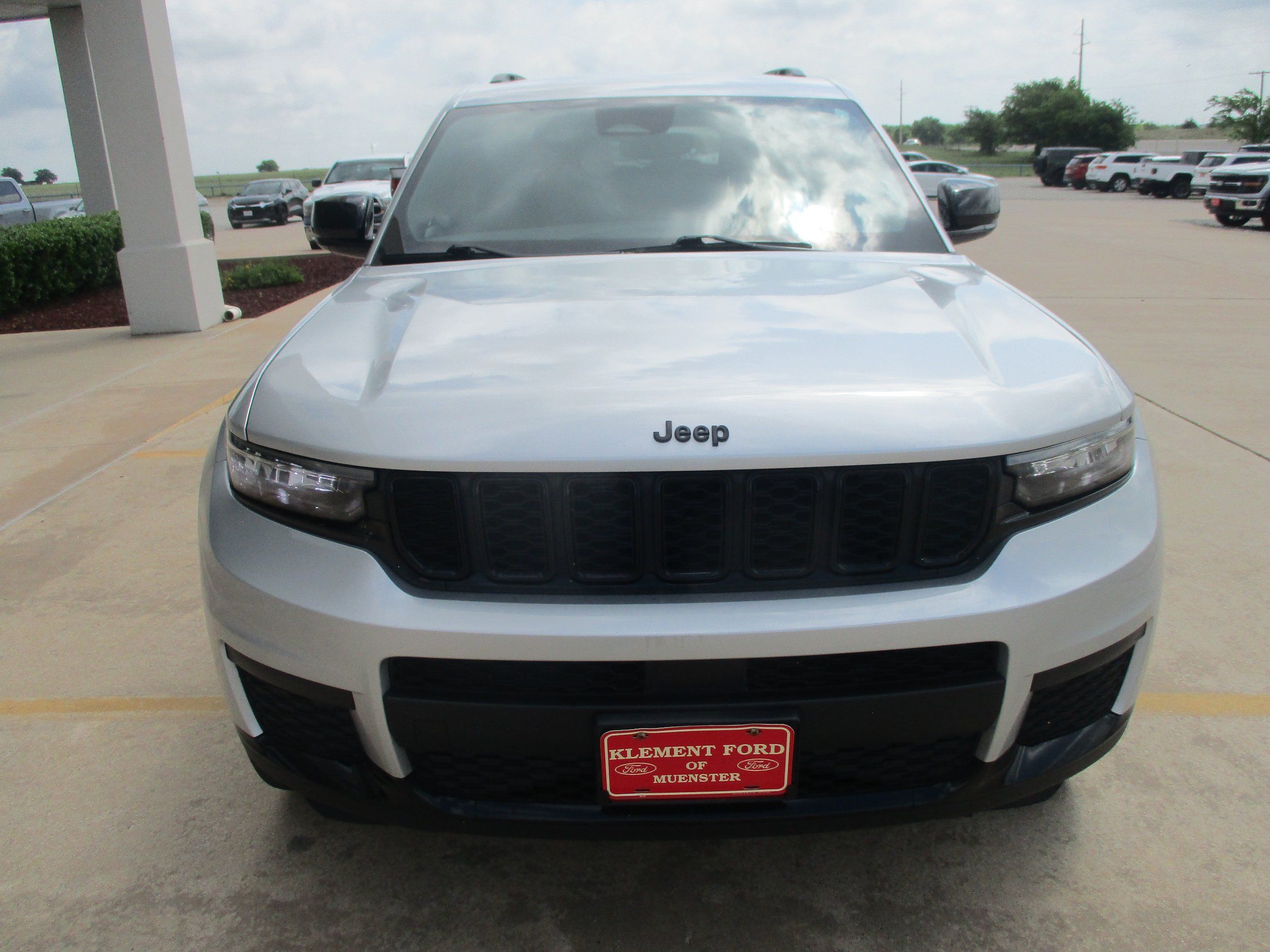Used 2021 Jeep Grand Cherokee L Laredo AWD/4WD image 12