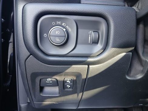 Used 2021 RAM 1500 Big Horn AWD/4WD image 27