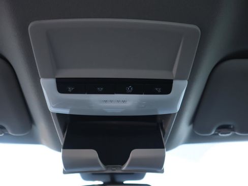 Used 2025 Nissan Sentra S image 26