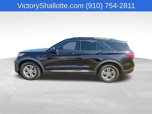 Used 2021 Ford Explorer XLT w/ Equipment Group 202A RWD image 15