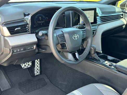 Certified 2025 Toyota Camry SE image 10