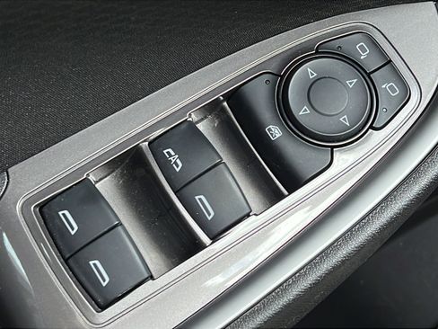 Used 2024 Chevrolet Malibu LT FWD image 17