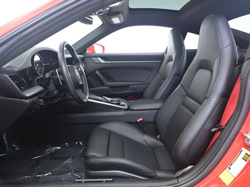 Used 2022 Porsche 911 Carrera S RWD image 25