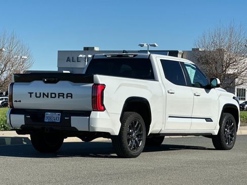 Used 2024 Toyota Tundra Platinum image 4