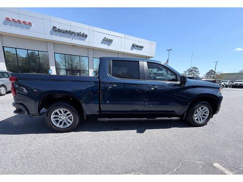 Used 2023 Chevrolet Silverado 1500 RST image 4